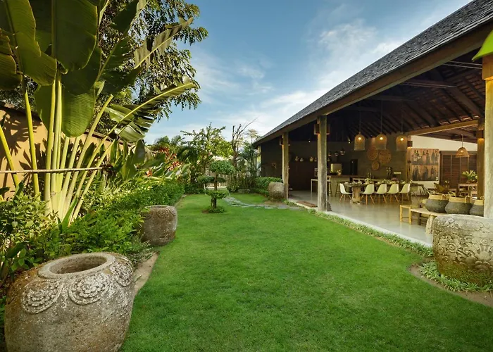 Private - 5bdr - Bingin